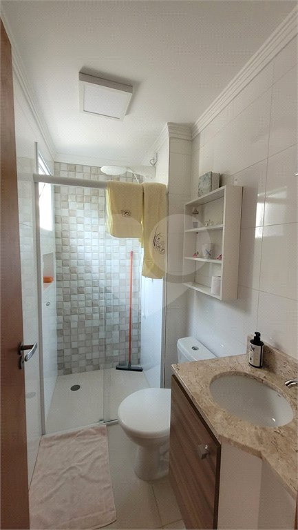 Casa à venda com 2 suítes no condomínio Residencial Sophia, São Paulo - SP