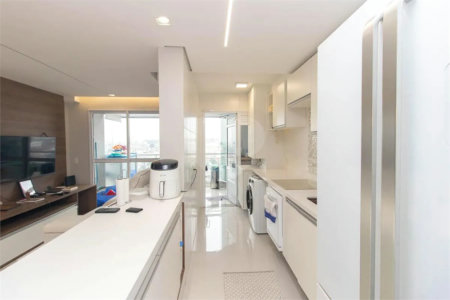 Apartamento à venda com 3 quartos, sendo 1 suíte, em Vila Maria Alta, São Paulo, SP