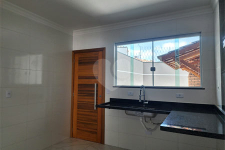 Sobrado à venda com 3 suítes em Vila Mazzei, São Paulo, SP