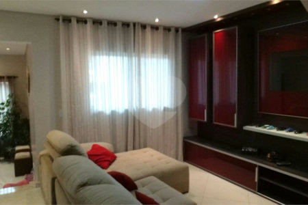 Casa à venda com 3 quartos, sendo 1 suíte,  em Vila Miranda, Itaquaquecetuba, SP