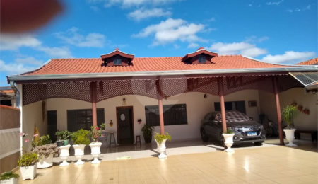Casa à venda com 3 quartos, sendo 1 suíte,  em Jardim Rosolém, Hortolândia, SP