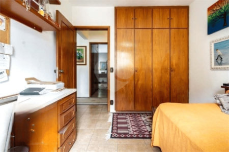 Apartamento à venda com 3 quartos, sendo 1 suíte,  em Vila Andrade, São Paulo, SP