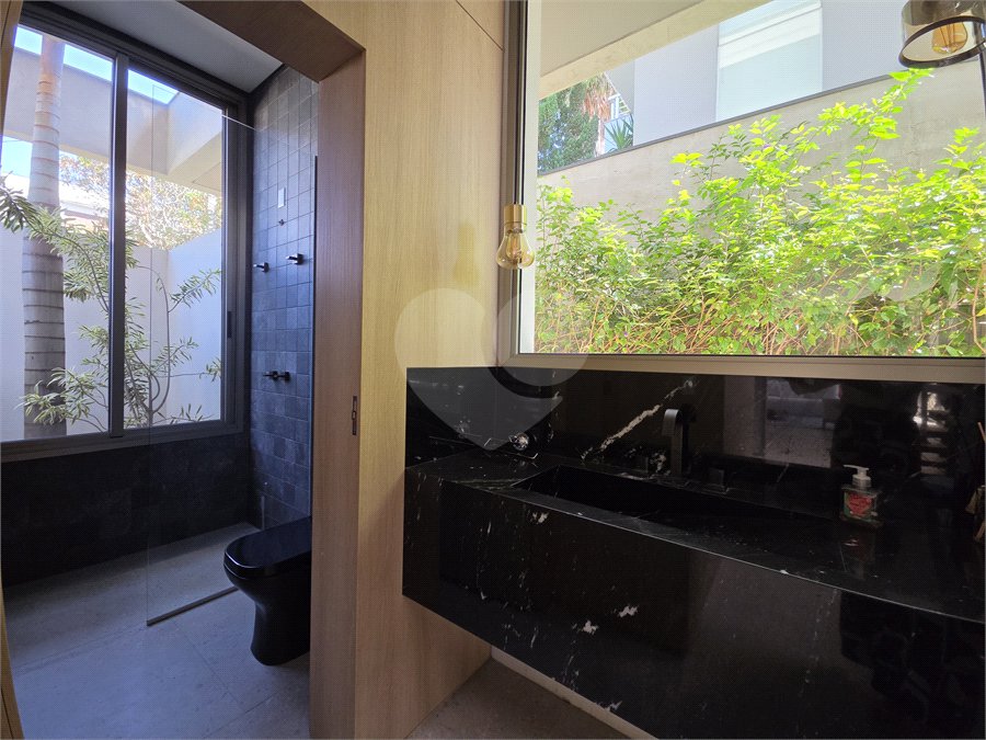Casa à venda com 4 suítes no condomínio Fazenda Imperial, Sorocaba - SP