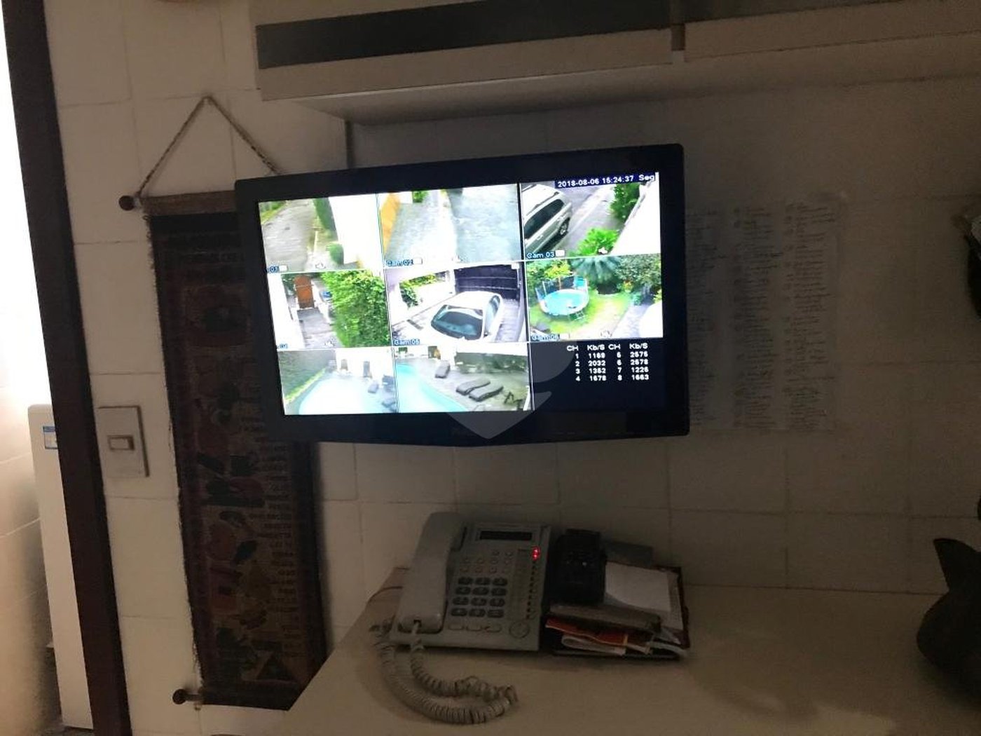 Casa à venda com 5 quartos, sendo 2 suítes,  em Jardim Everest, São Paulo, SP