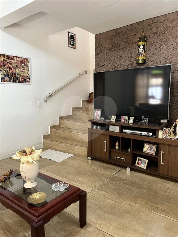 Sobrado à venda com 3 quartos em Santana, São Paulo, SP