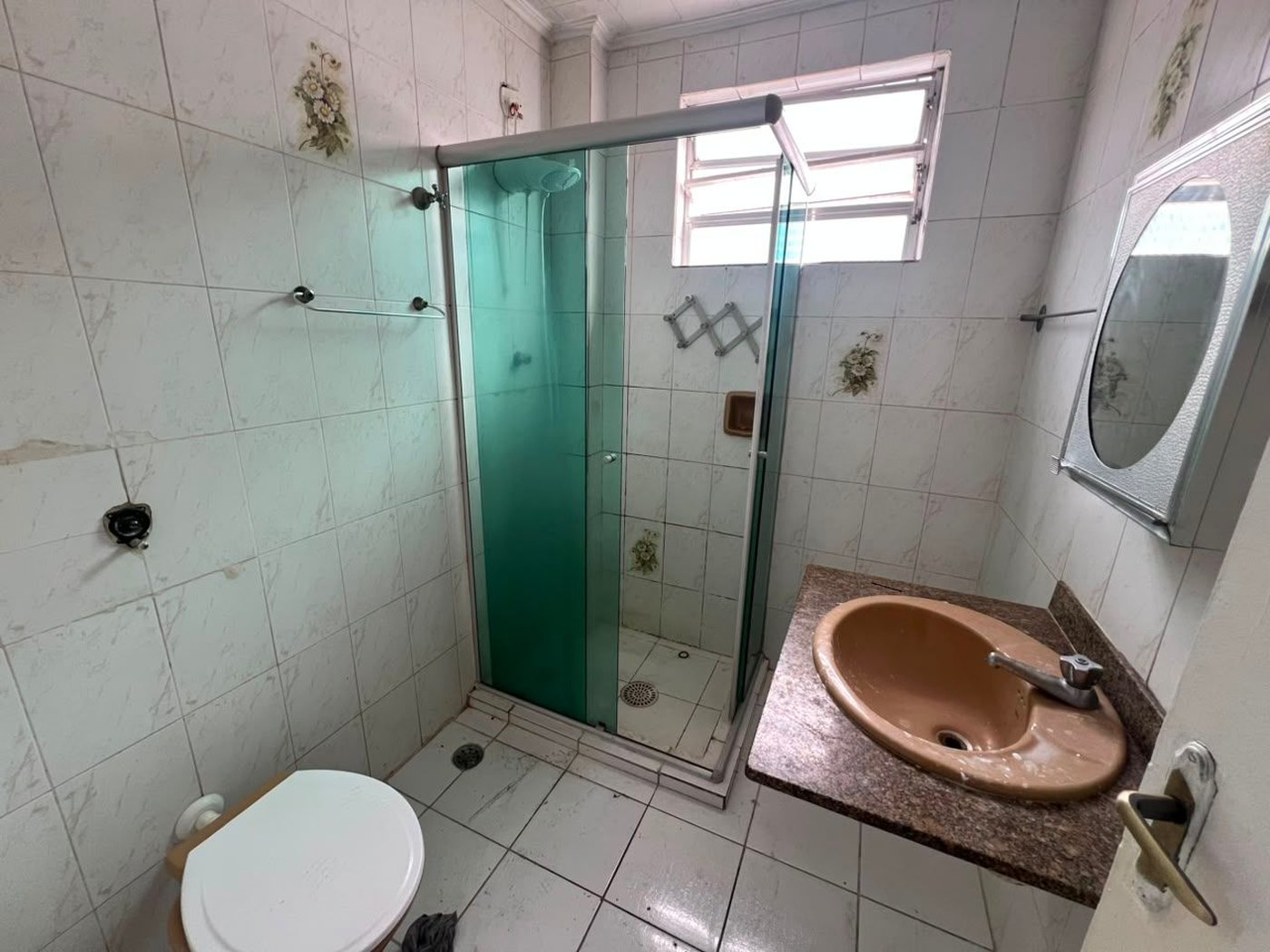 Apartamento com 3 dormitórios à venda, 72 m² por R$ 315.000 - Aparecida BNH- Santos/SP