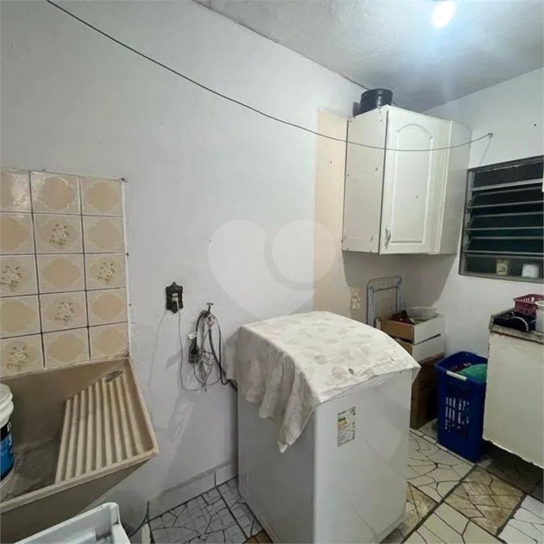 Casa à venda com 2 quartos, sendo 1 suíte, em Parque Maria Domitila, São Paulo, SP