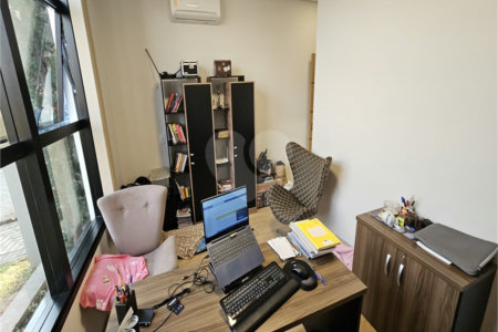 Casa à venda com 3 suítes no condomínio Jardim Residencial Dona Maria José, Indaiatuba - SP