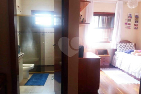 Casa para alugar com 4 quartos, sendo 2 suítes, em Campo Grande, São Paulo, SP