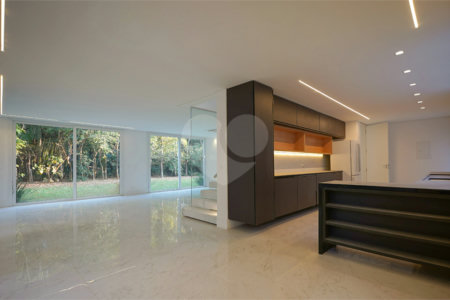 Casa para alugar com 4 suítes no condomínio Hípica Garden, São Paulo - SP