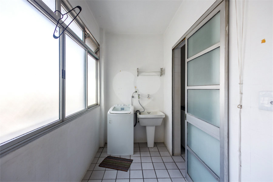 Apartamento à venda com 3 quartos em Jardim América, São Paulo, SP