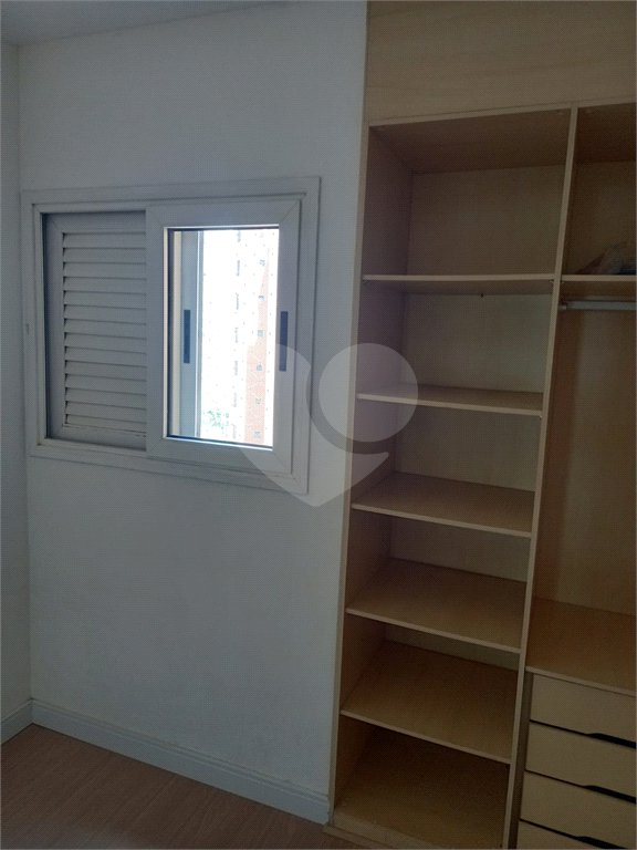 Apartamento à venda com 3 quartos, sendo 1 suíte,  em Vila Olímpia, São Paulo, SP