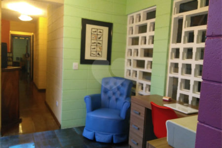 Casa Térrea à venda com 4 quartos, sendo 1 suíte, em Vila Guaca, São Paulo, SP