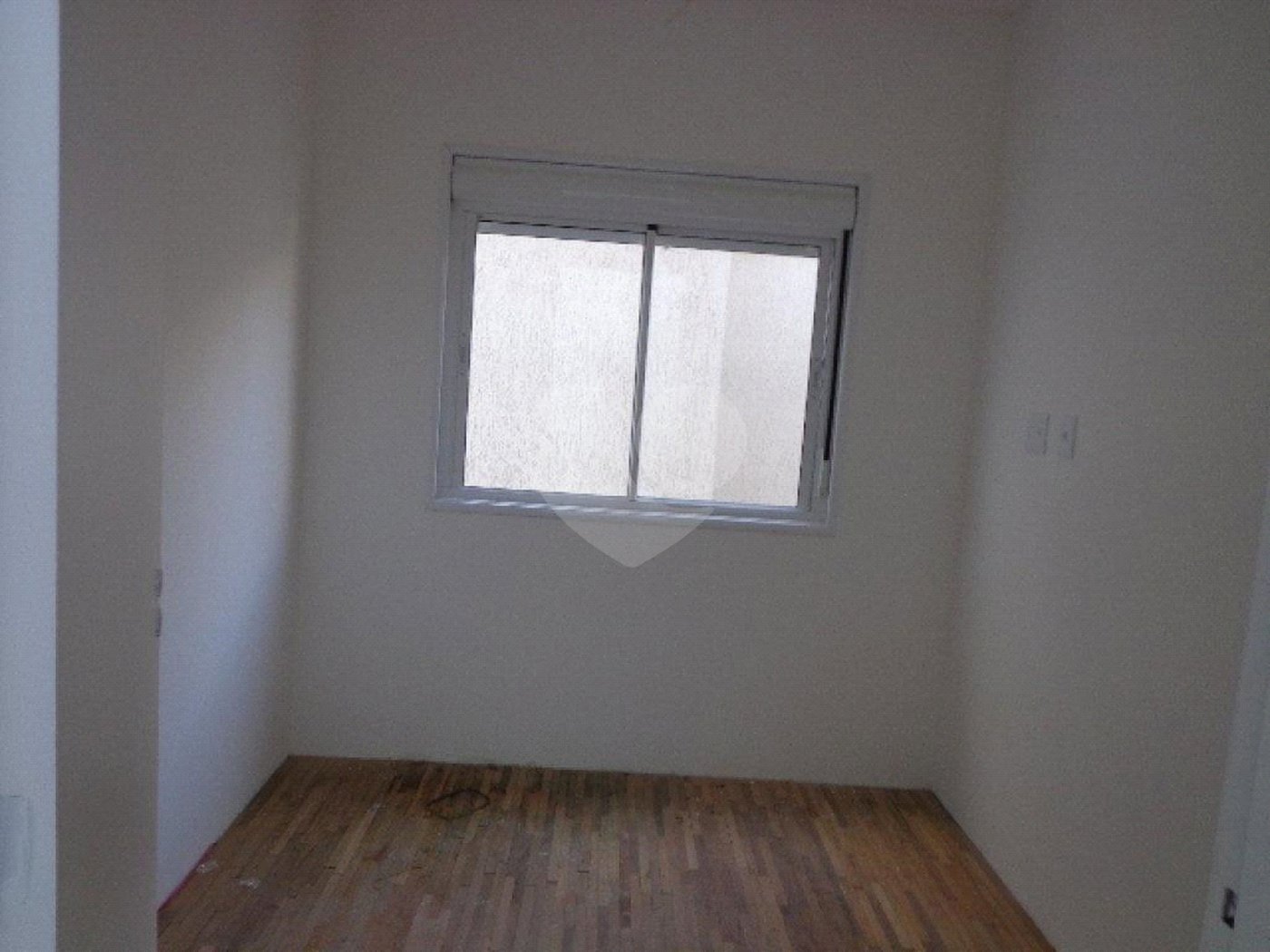 Casa à venda com 3 quartos, sendo 1 suíte,  no condomínio Professor Teot?nio Monteiro de Barros Filho, São Paulo - SP