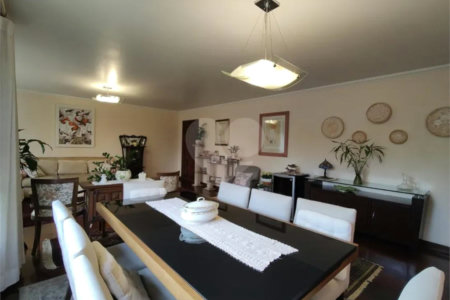 Apartamento à venda com 4 quartos, sendo 1 suíte, em Brooklin Paulista, São Paulo, SP