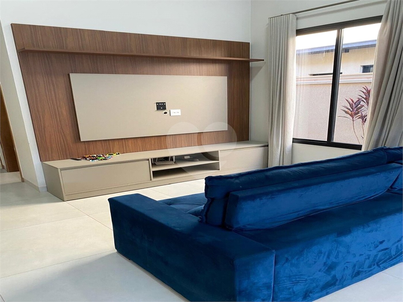 Casa à venda com 3 suítes no condomínio Quinta dos Ventos, Ribeirão Preto - SP