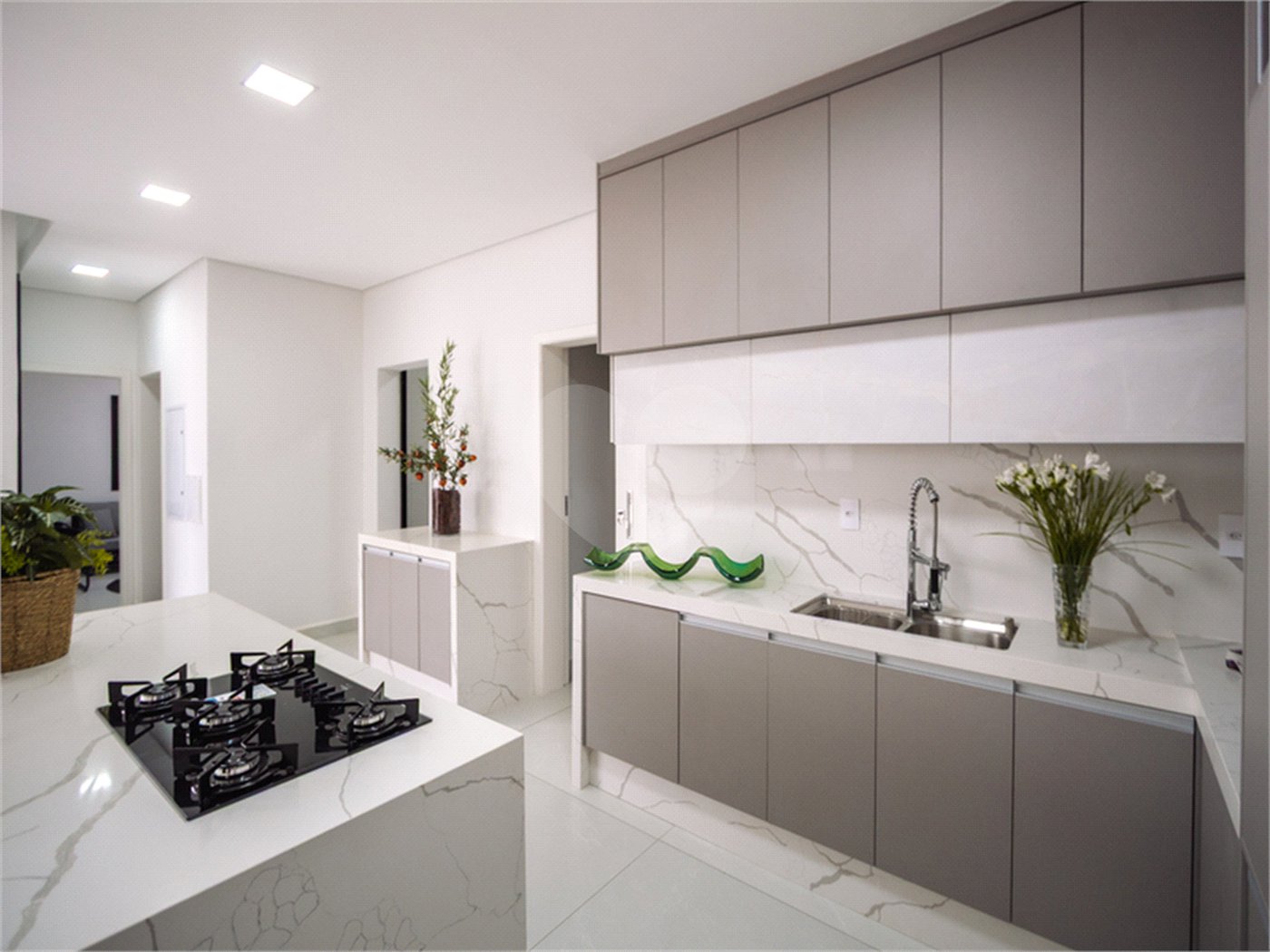 Casa à venda com 3 suítes no condomínio Residencial Helvetia Park, Indaiatuba - SP
