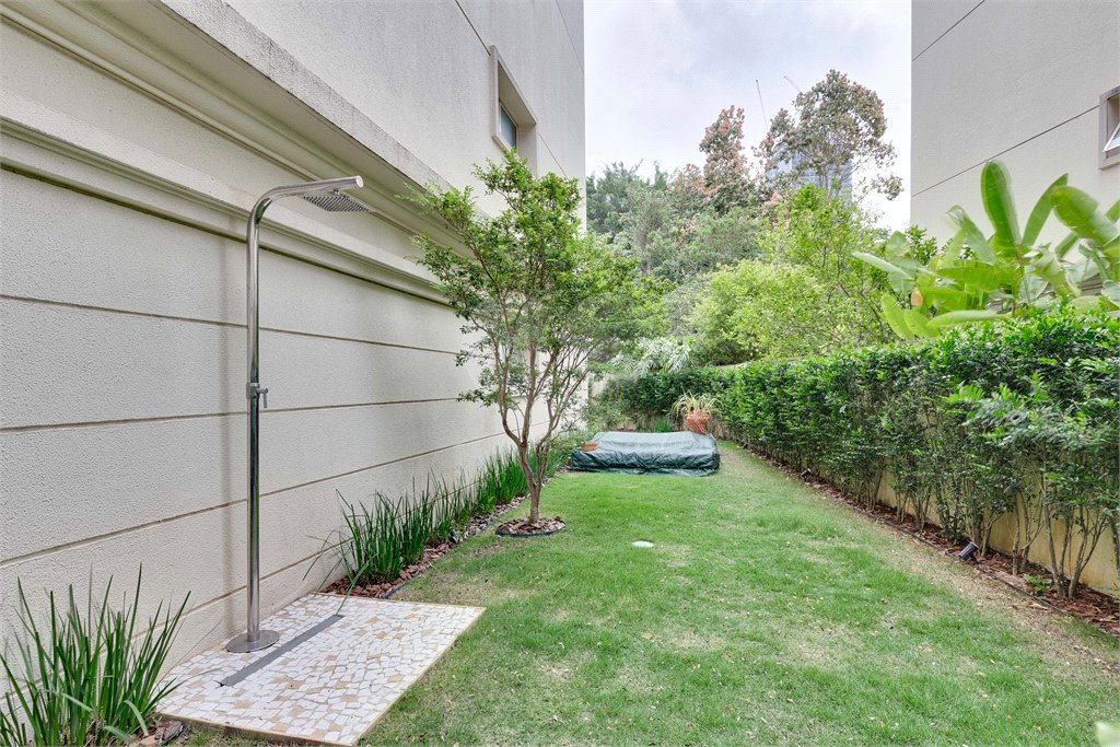 Apartamento à venda ou para alugar com 4 suítes em Granja Julieta, São Paulo, SP