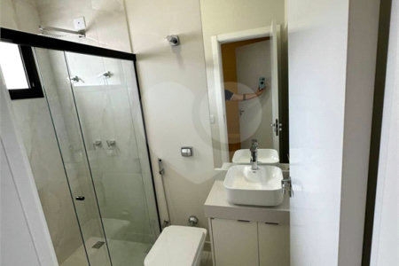 Casa à venda com 3 suítes no condomínio Condomíno Helena Maria, Sorocaba - SP