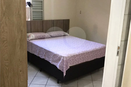 Casa à venda com 3 quartos, sendo 1 suíte, em Jardim Karolyne, Votorantim, SP