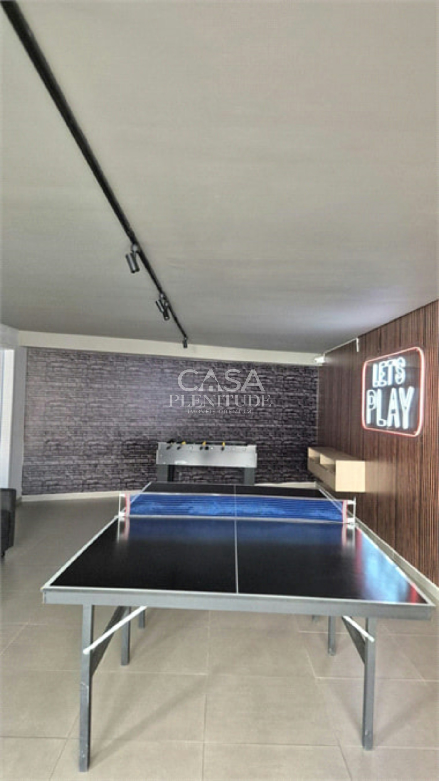 Apartamento à venda ou para alugar com 2 quartos, sendo 1 suíte,  em Jardim São Carlos, Sorocaba, SP