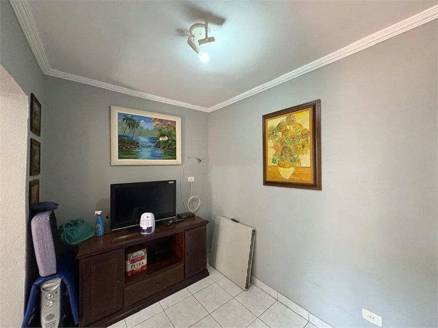 Sobrado à venda com 2 quartos em Ferreira, São Paulo, SP