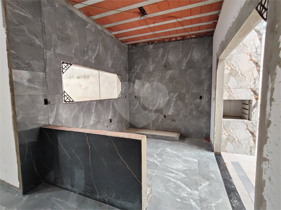 Casa à venda com 3 quartos, sendo 1 suíte, em Parque Itapê, Itapetininga, SP