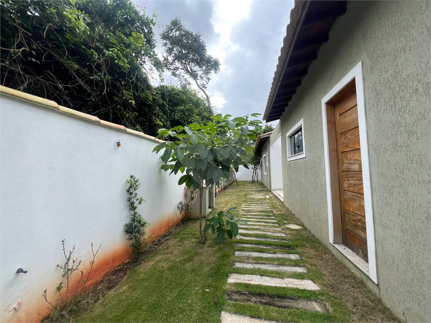Casa à venda com 3 suítes em Caravelas, Armação dos Búzios, RJ