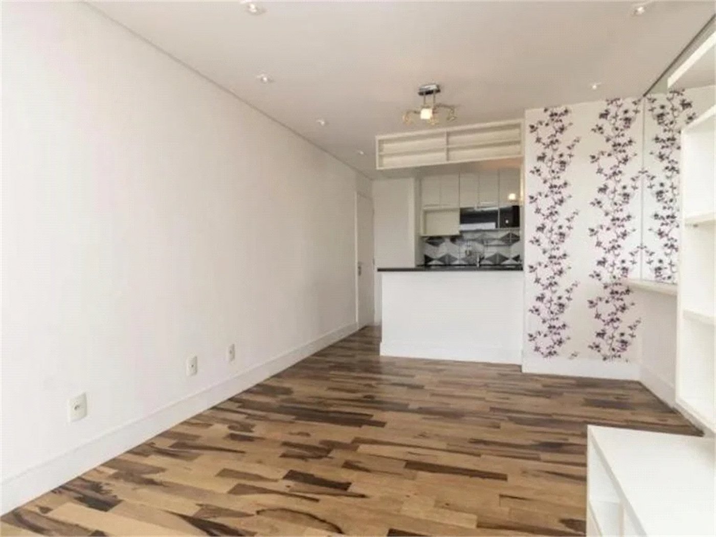 Apartamento à venda com 3 quartos, sendo 1 suíte,  em Lapa, São Paulo, SP