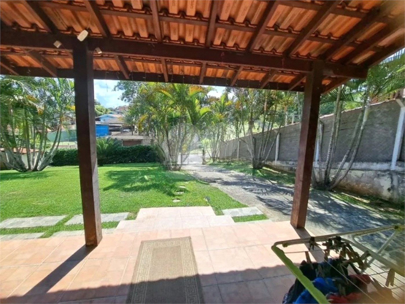 Casa à venda com 3 quartos, sendo 1 suíte, em Vista Alegre, Vinhedo, SP