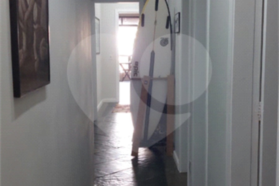 Apartamento à venda com 3 quartos, sendo 1 suíte, em Pitangueiras, Guarujá, SP