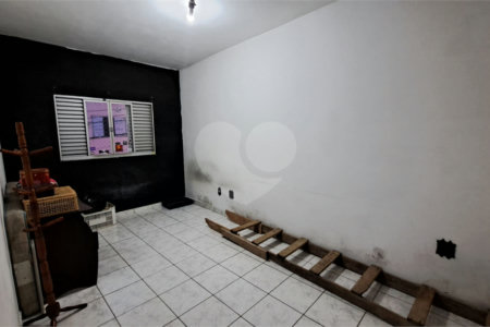Casa à venda com 4 quartos, sendo 1 suíte, no Centro, Sorocaba, SP
