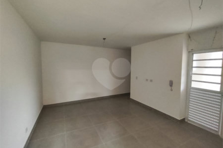 Apartamento à venda com 2 quartos em Vila Vitório Mazzei, São Paulo, SP