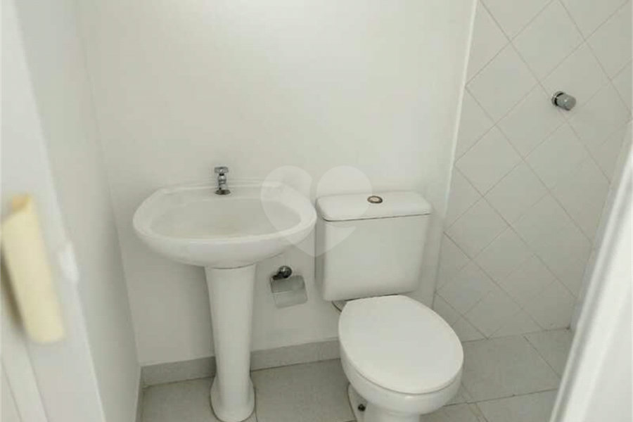 Sobrado à venda com 3 quartos, sendo 1 suíte, em Jardim São Paulo(zona Norte), São Paulo, SP