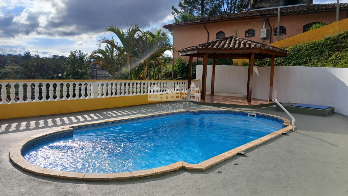 Casa para alugar com 3 quartos, sendo 1 suíte, em Vila Petrópolis, Atibaia, SP