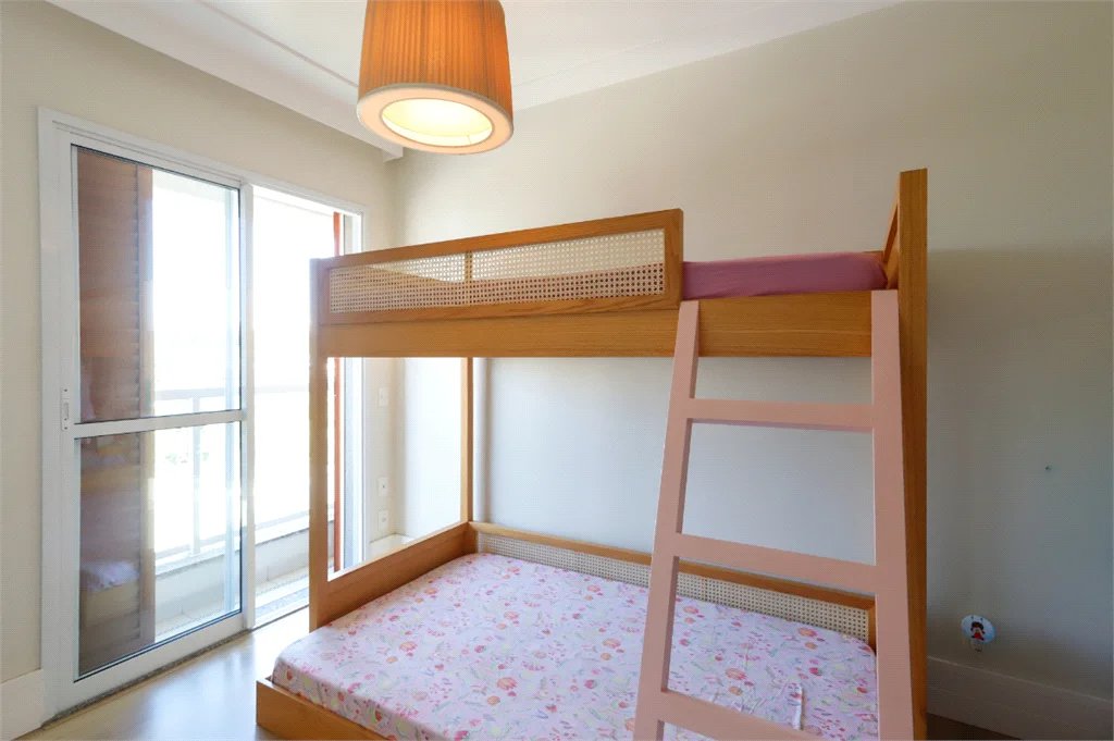 Apartamento à venda com 3 quartos, sendo 1 suíte, em Vila Anastácio, São Paulo, SP