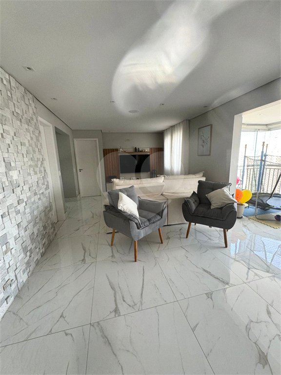 Apartamento à venda com 3 quartos, sendo 1 suíte, no Centro, São Bernardo do Campo, SP