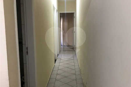 Casa à venda com 3 quartos, sendo 1 suíte, em Jardim Karolyne, Votorantim, SP