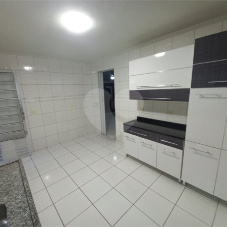 Casa de Vila para alugar com 1 quarto em Jardim Novo Taboão, São Paulo, SP