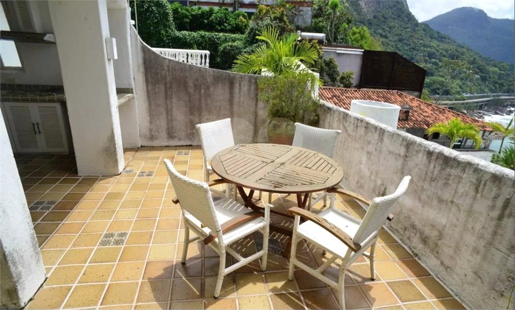 Casa à venda com 4 suítes em Joá, Rio de Janeiro, RJ