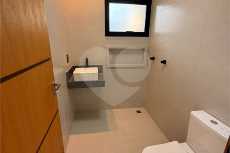 Casa à venda com 3 quartos, sendo 1 suíte, em Jardim Vale Verde, Jundiaí, SP
