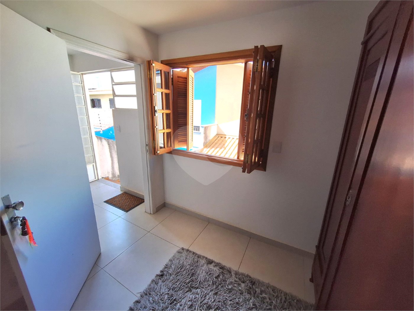 Casa à venda com 5 quartos, sendo 3 suítes, em Brooklin, São Paulo, SP