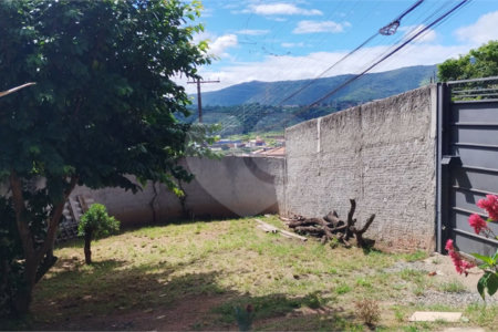 Casa à venda com 2 quartos em Jardim Imperial, Atibaia, SP