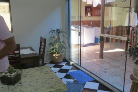 Sobrado à venda com 4 quartos, sendo 1 suíte, em Cambuci, São Paulo, SP