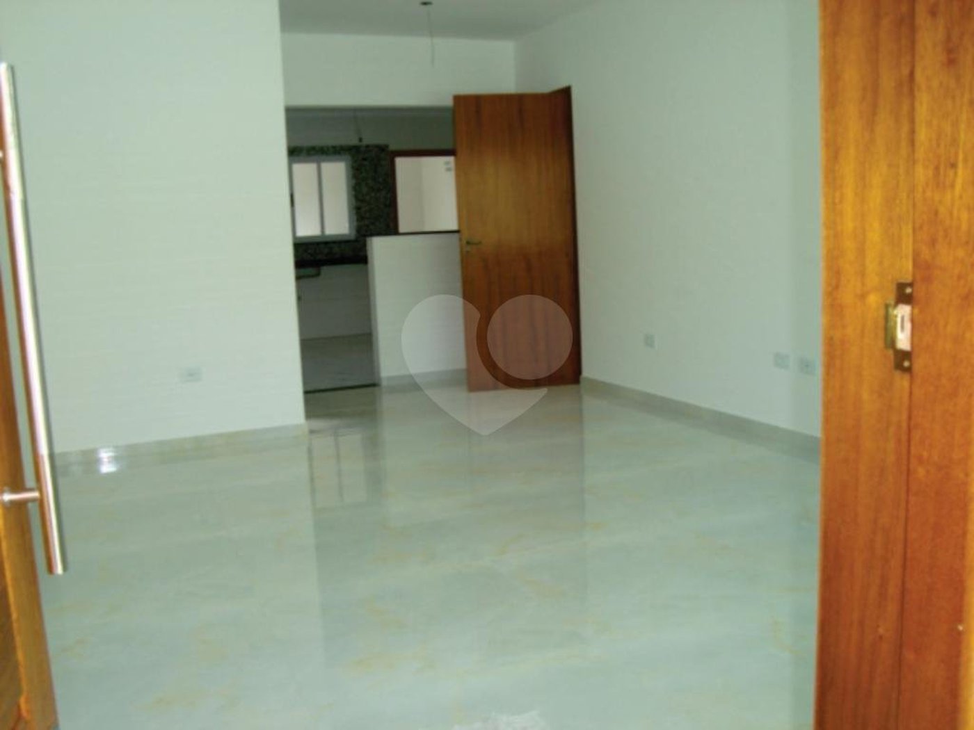 Sobrado à venda com 3 quartos, sendo 1 suíte, em Vila Mazzei, São Paulo, SP