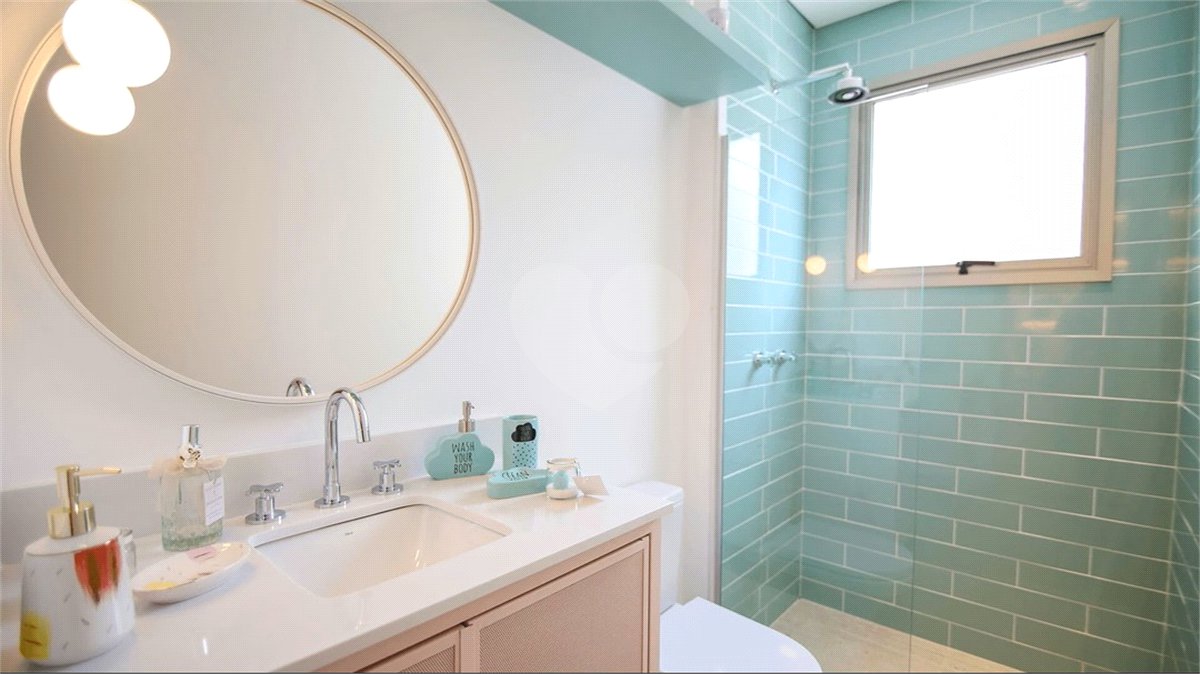 Apartamento à venda com 4 quartos, sendo 3 suítes, em Perdizes, São Paulo, SP