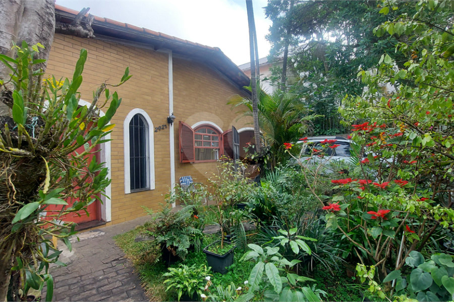 Casa à venda com 5 quartos, sendo 1 suíte, em Jabaquara, São Paulo, SP