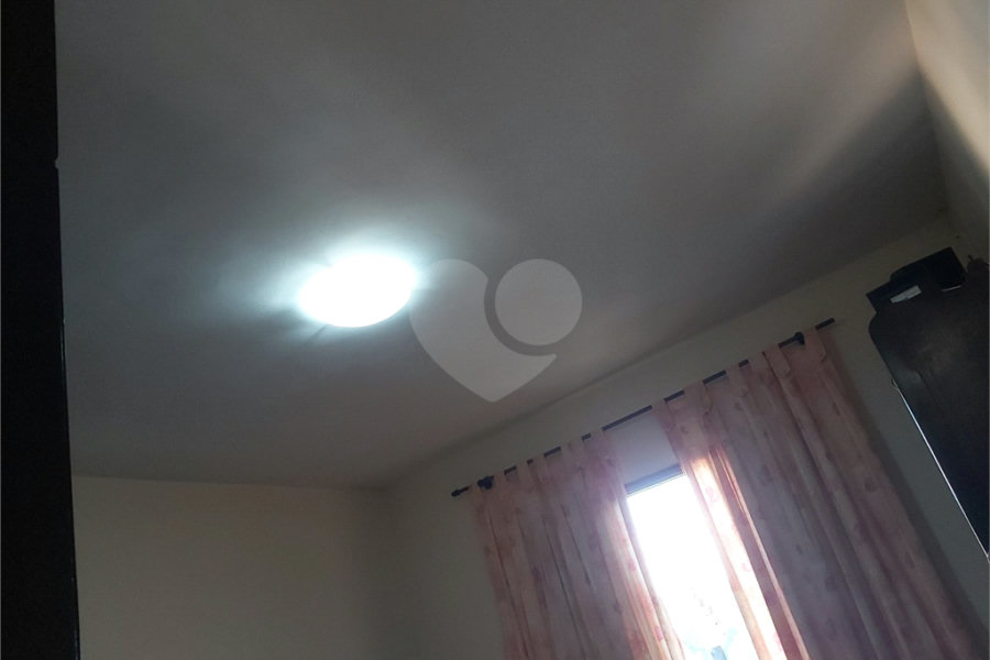 Sobrado à venda com 3 quartos, sendo 1 suíte, em Vila Irmãos Arnoni, São Paulo, SP