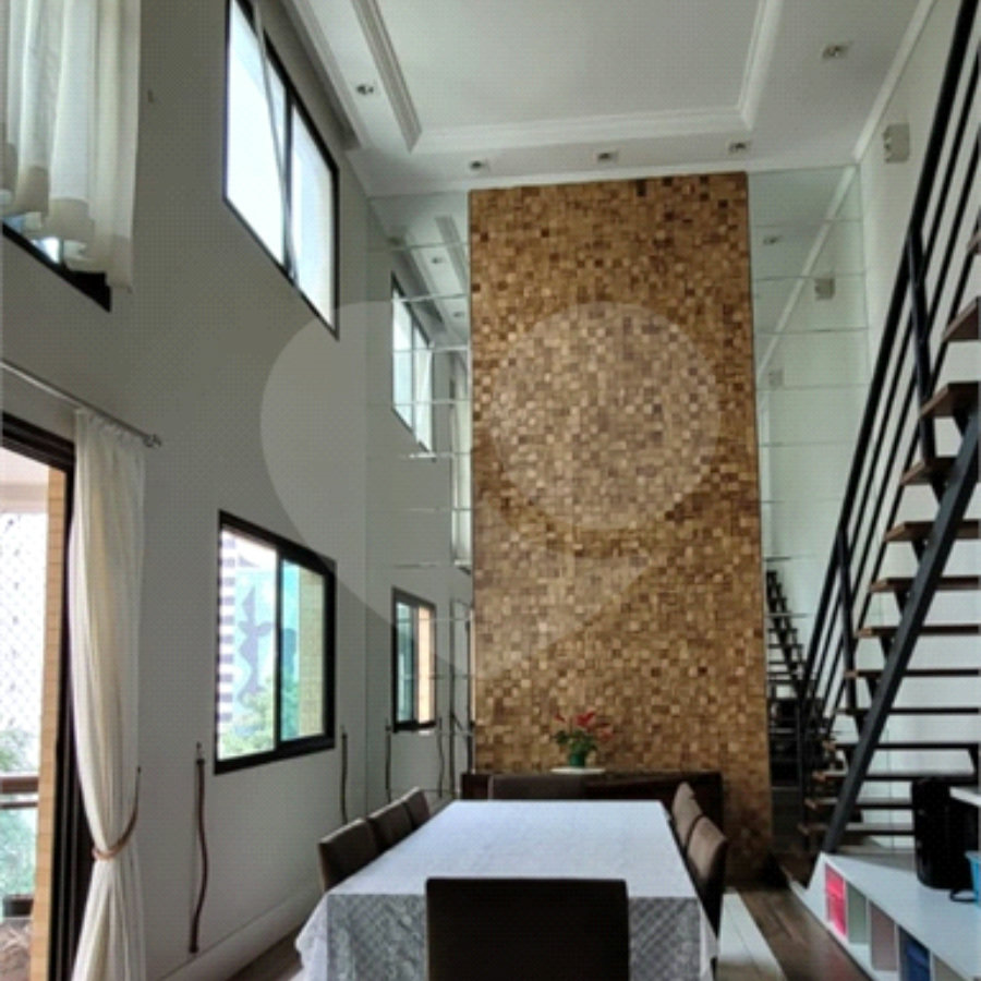 Duplex à venda com 3 suítes em Jardim Paulista, São Paulo, SP
