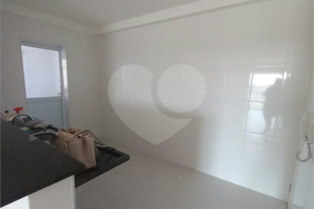 Apartamento à venda com 3 quartos, sendo 2 suítes,  no Centro, Mogi das Cruzes, SP